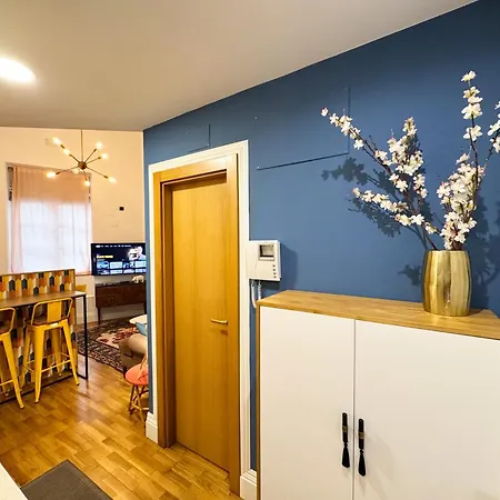 Labarta Estudio En Puerta Del Sol Con Parking