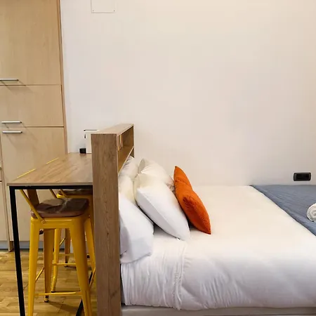 アパート Labarta Estudio En Puerta Del Sol Con Parking *