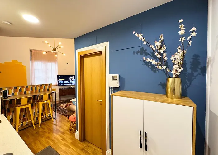 Labarta Estudio En Puerta Del Sol Con Parking